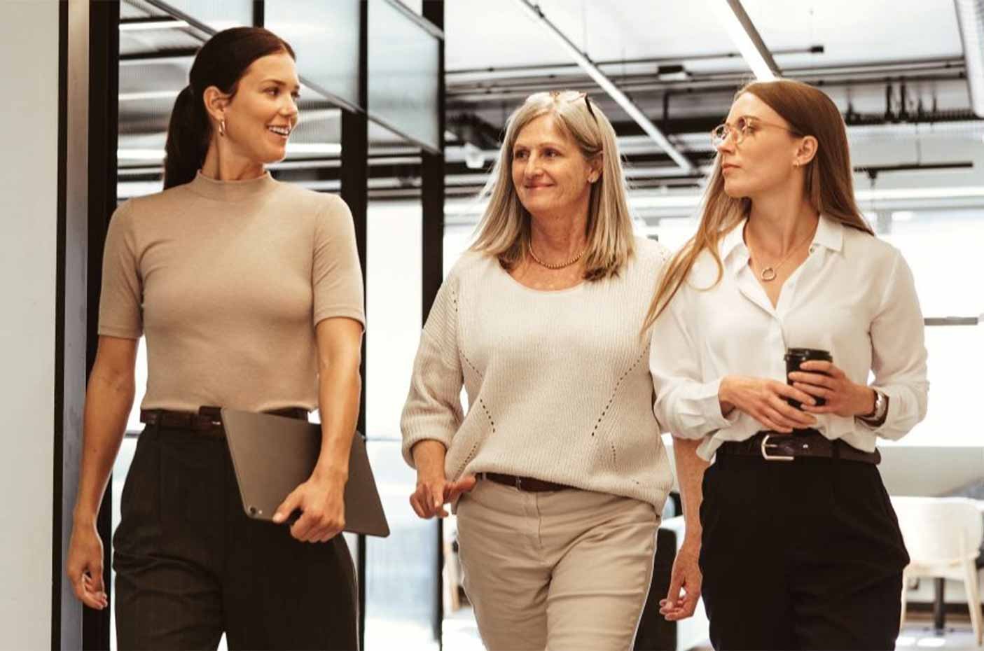 Éxito de los CFO: Impulsando el liderazgo femenino en las finanzas del mercado medio